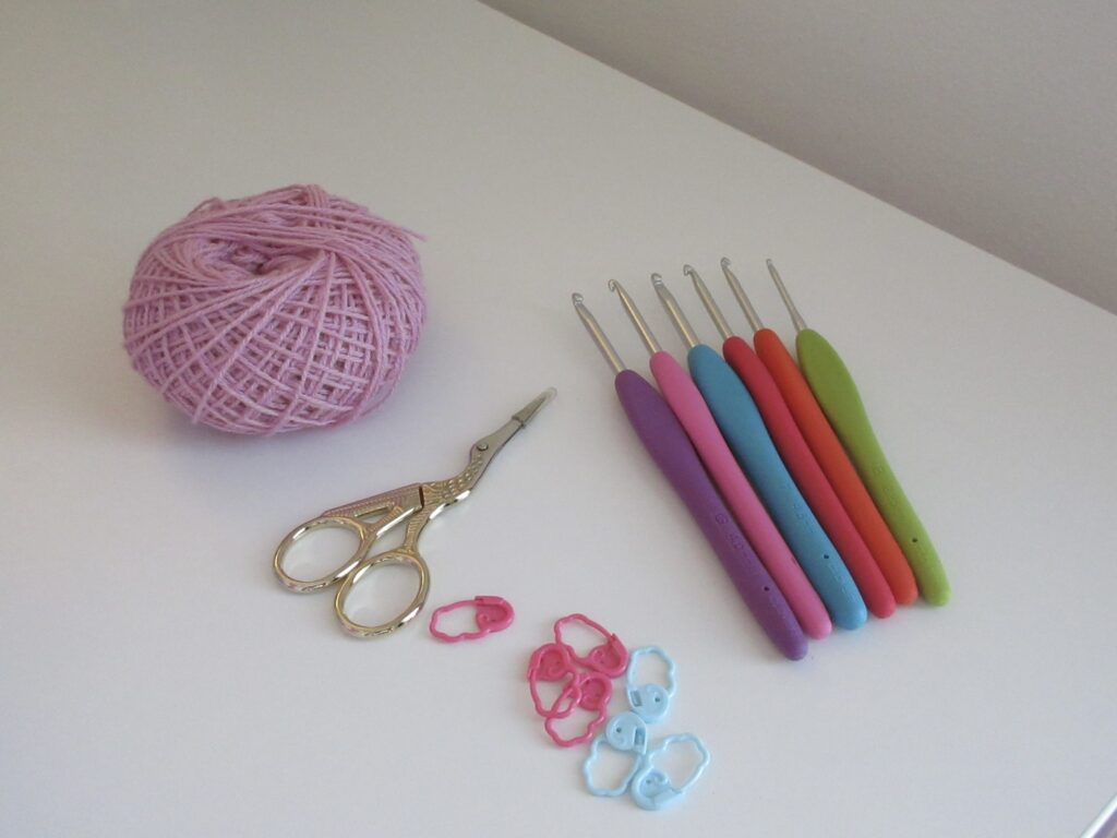 A Quick Guide to Learning How to Crochet img 0979
